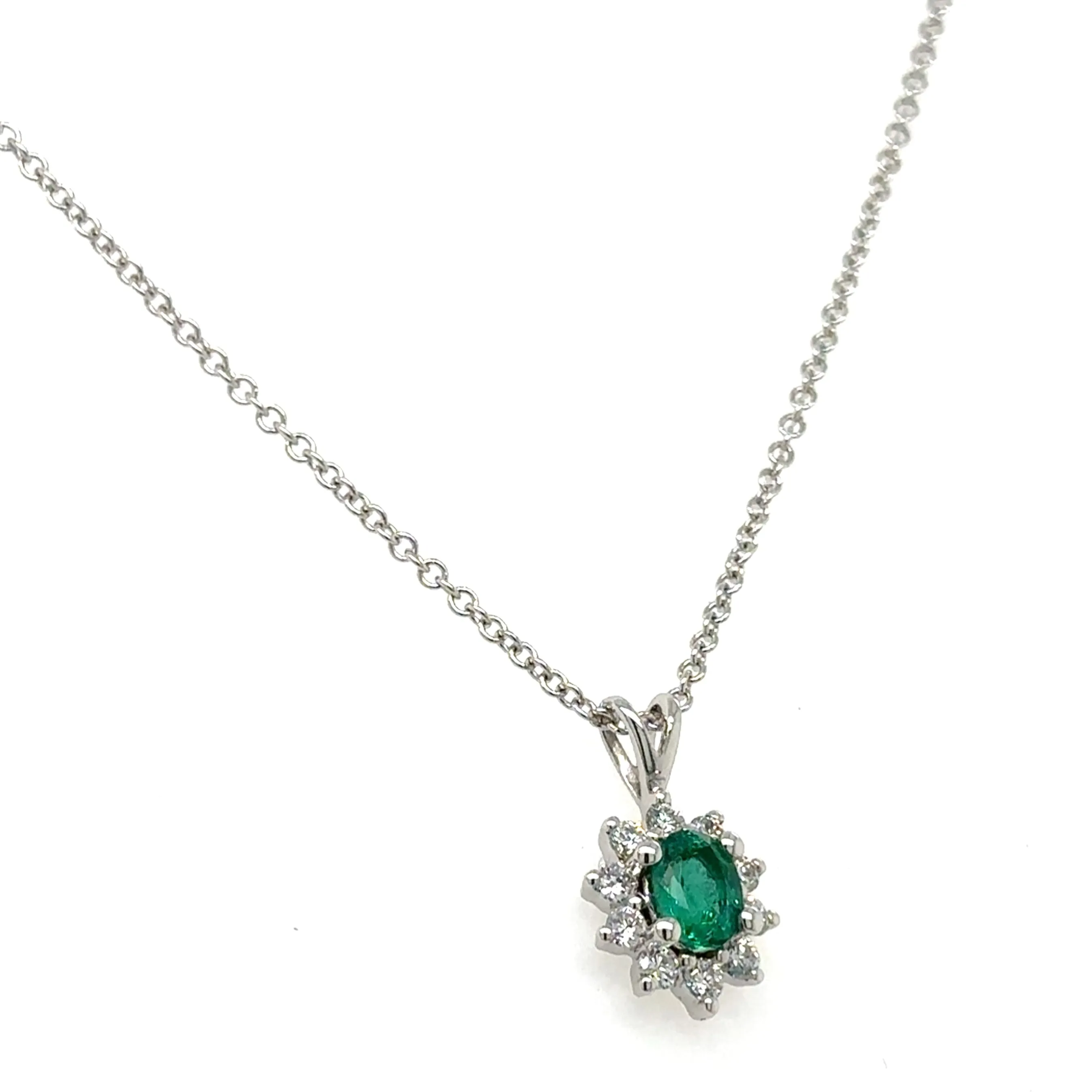 0.60ct tw Diamond & Emerald Pendant Necklace