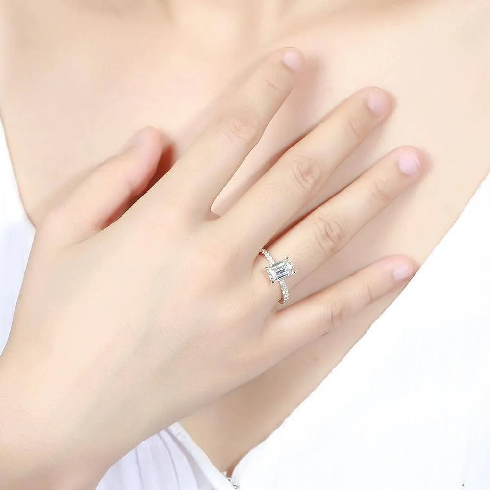 10K Yellow Gold 2CT 6*9mm Emerald Cut Diamond Engagement Ring