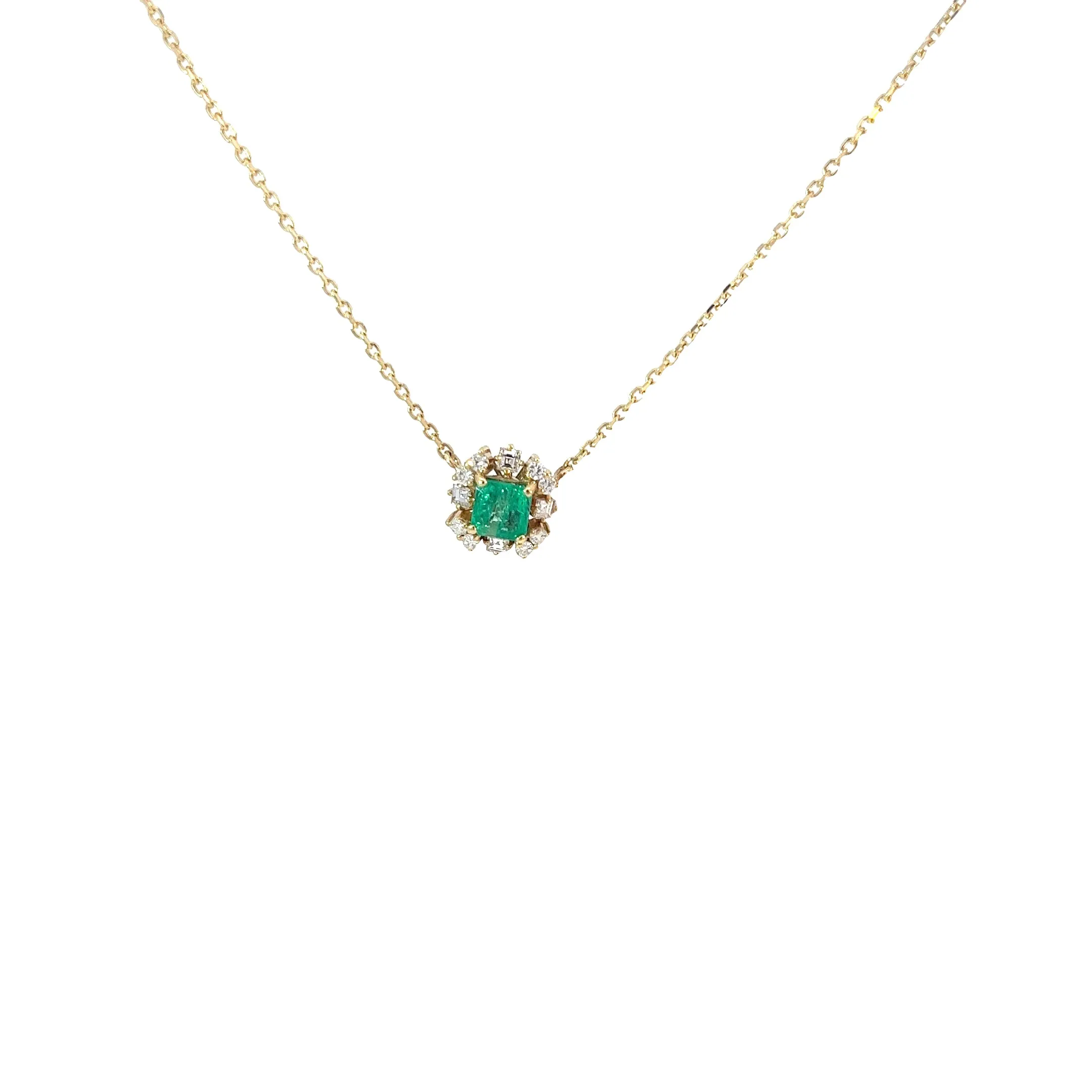18KY .75CT COLOMBIAN EMERALD PRINCESS CUT /.20CT PRINCESS CUT AND .20CT ROUND DIAMOND FVS2 PENDANT