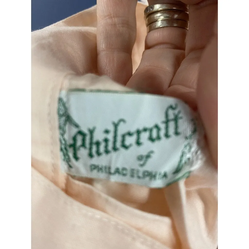 1950s Cute Vintage Pink Cotton Skirt Norfolk Inn Boston Graphic Philcraft Print Small 24"
