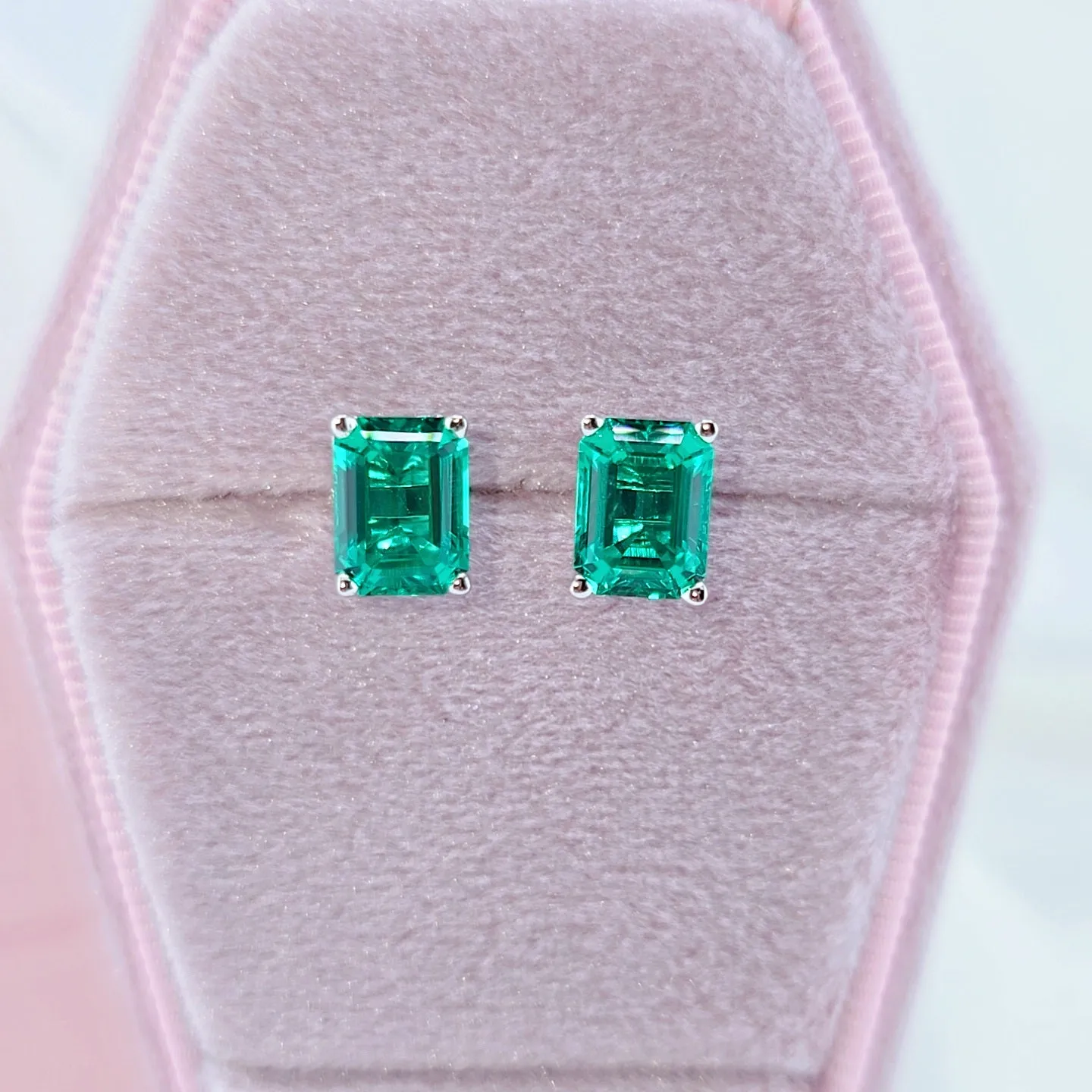 2.0 Ct Colombian Cultivated Emerald Earrings