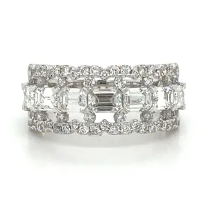 2.26ct tw Emerald and Round Cut Diamond Ring