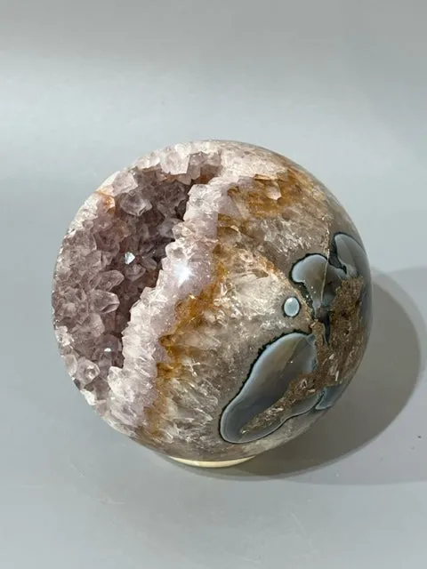 Amethyst Sphere