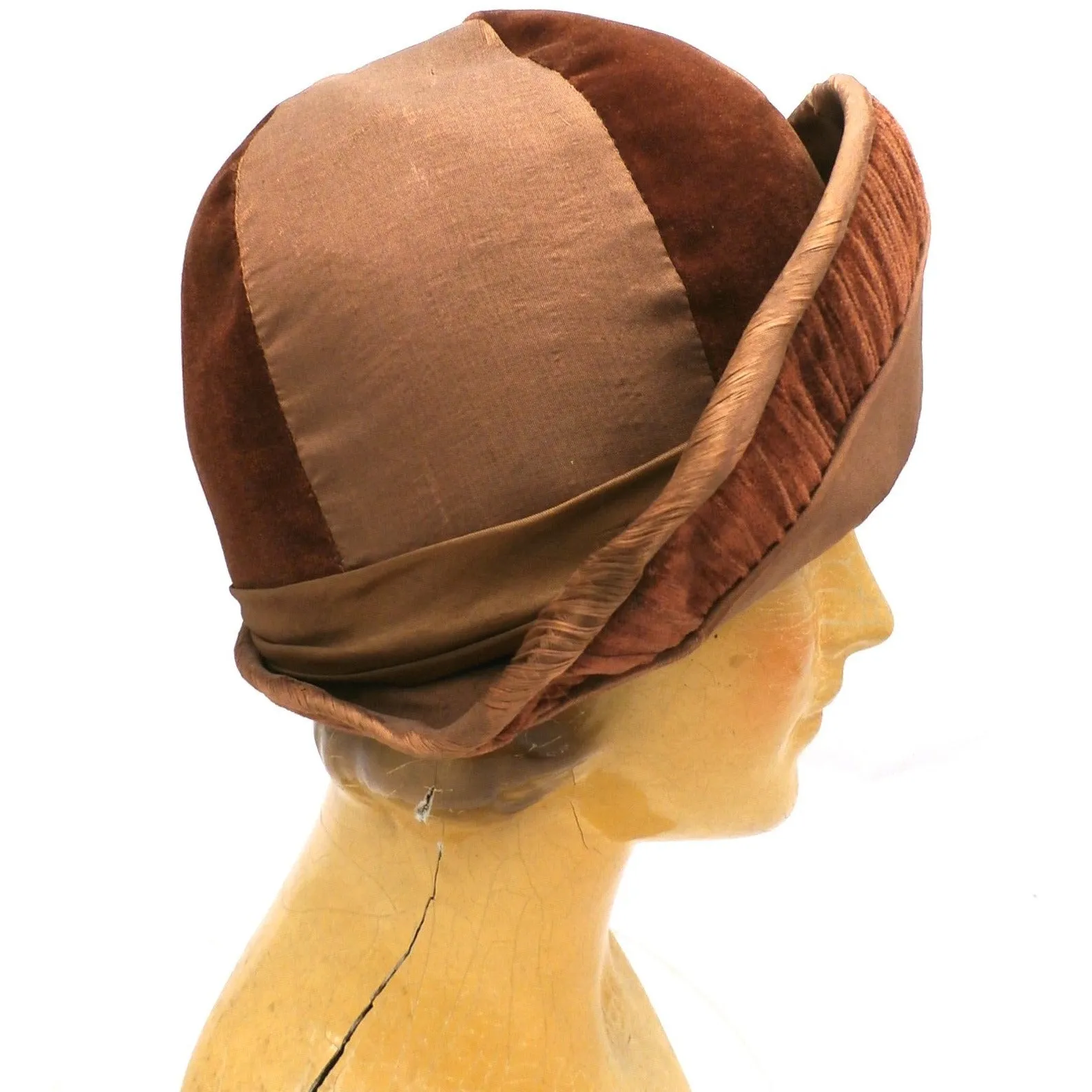 Antique 1920s CLoche Hat Copper Colored Silk Velvet & Taffeta Large