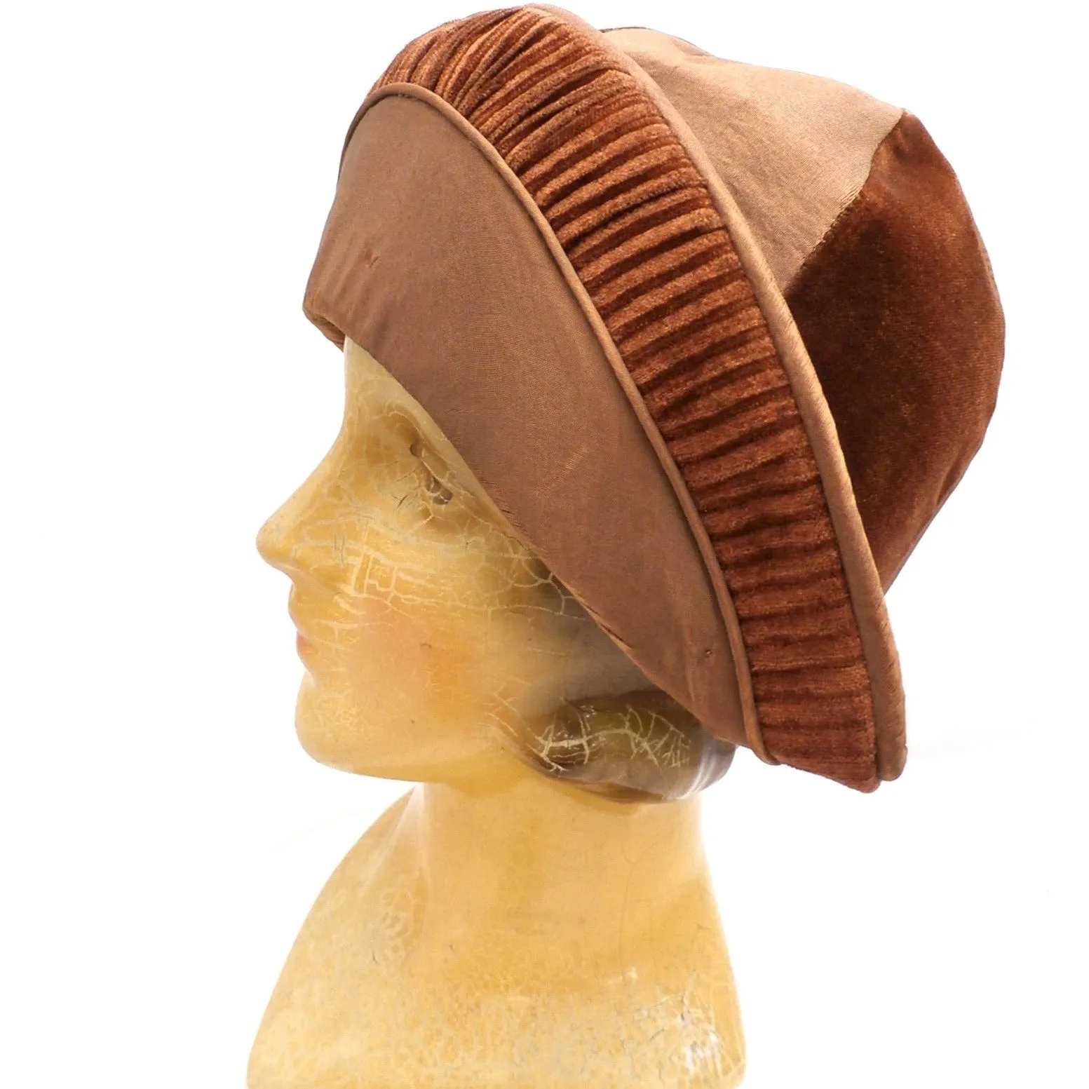 Antique 1920s CLoche Hat Copper Colored Silk Velvet & Taffeta Large