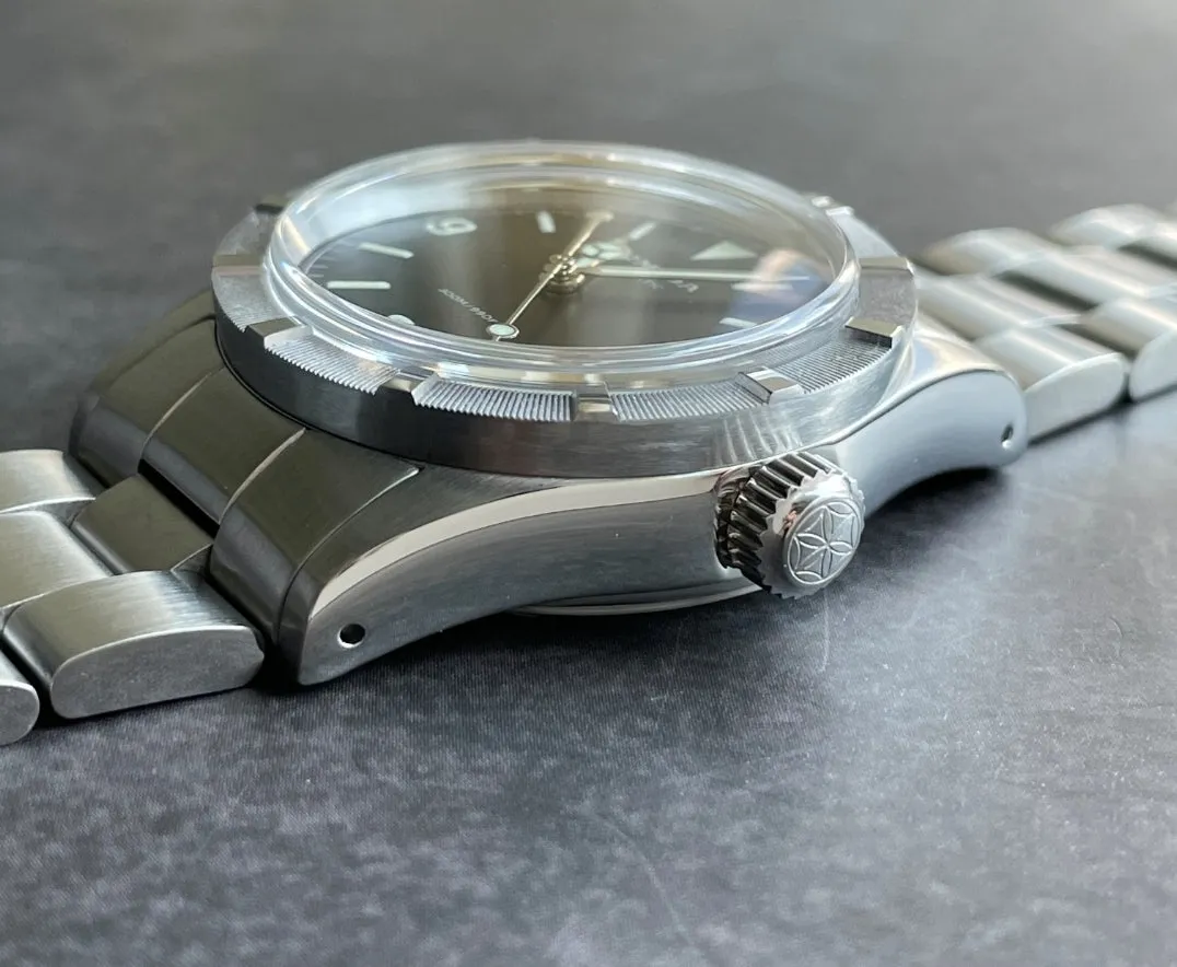 Armida A6 36mm gilt printing and hands engine bezel Watch