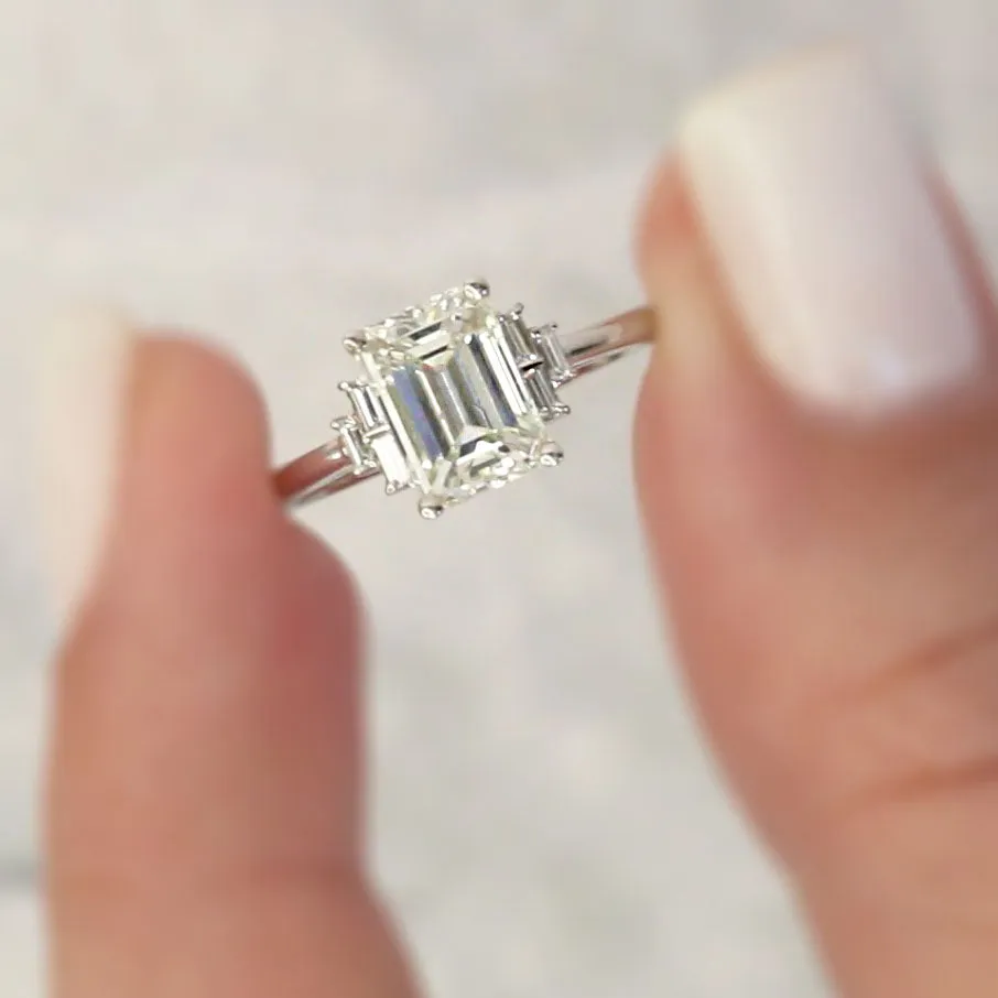 Bright Sky 4 Prongs Natural Emerald  Diamond Engagement Ring