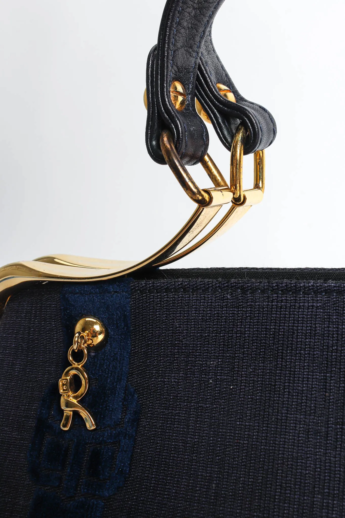 Caravel Velvet Chain Motif Bag