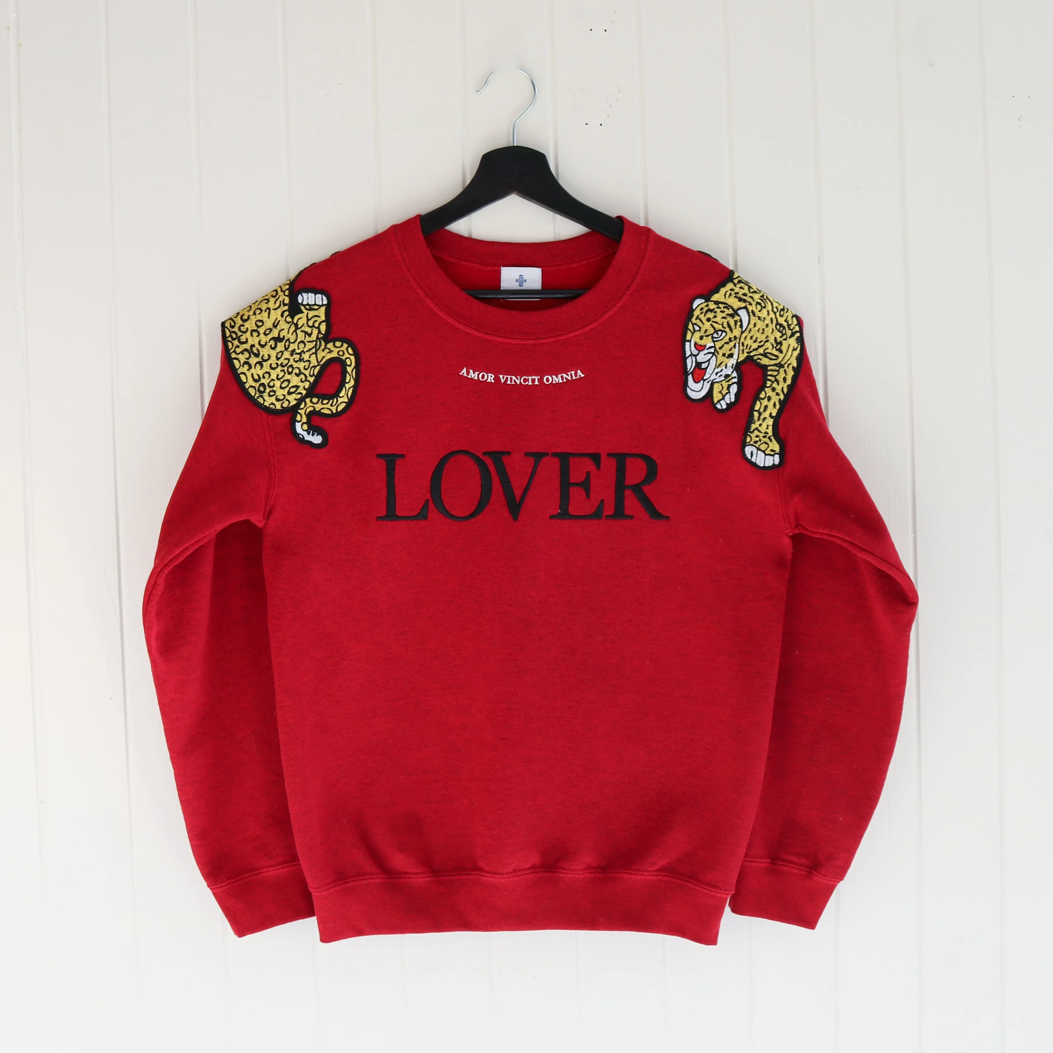 COURAGEOUS LOVER CREWNECK