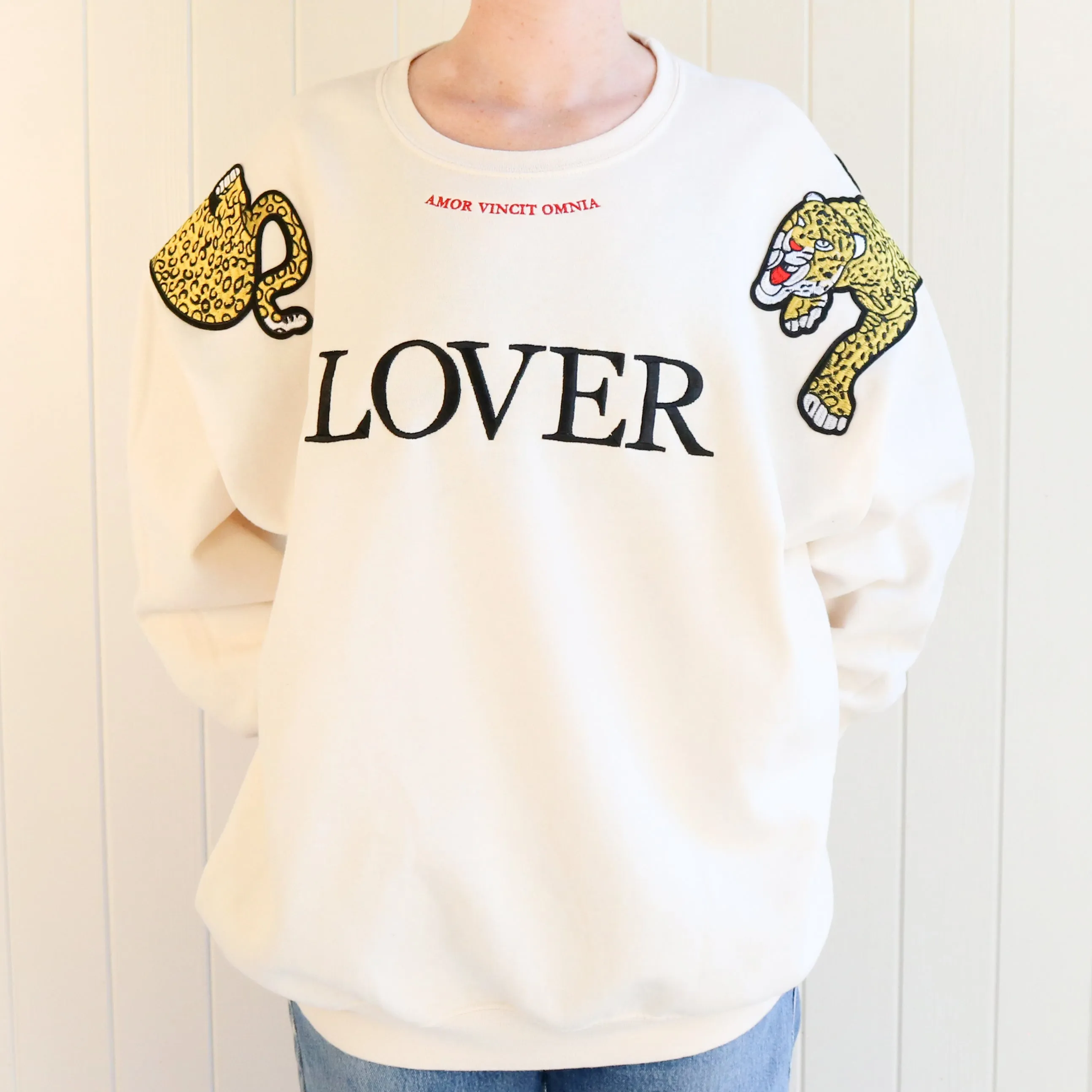 COURAGEOUS LOVER CREWNECK