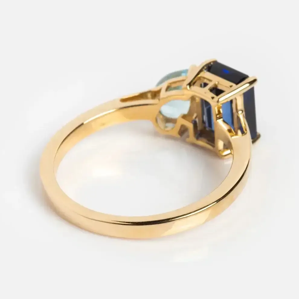 Custom Toi et Moi Birthstone Ring