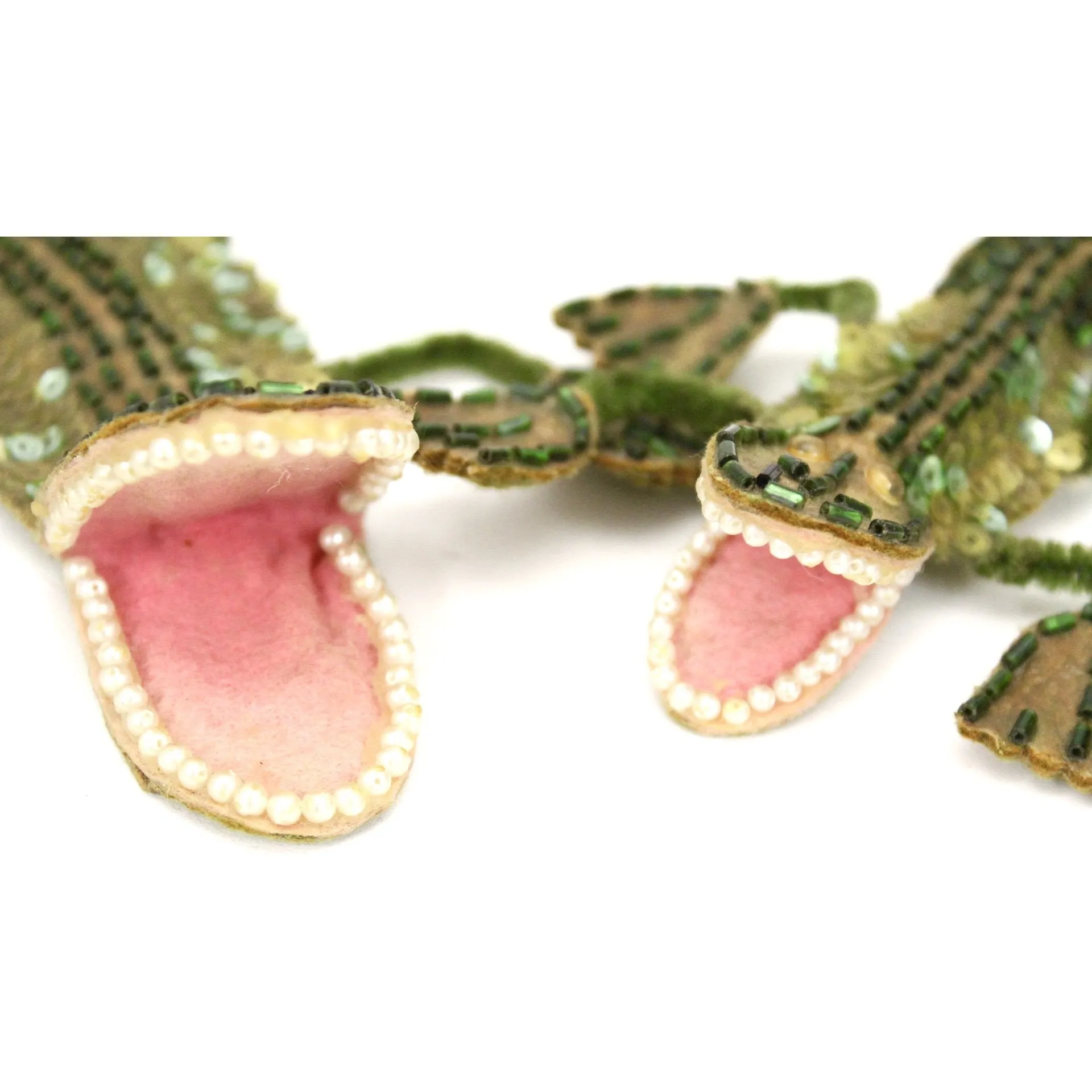 Cute Vintage Fridge Magnet  Sequin Felt Alligators  Pearl Teeth 1950S Florida