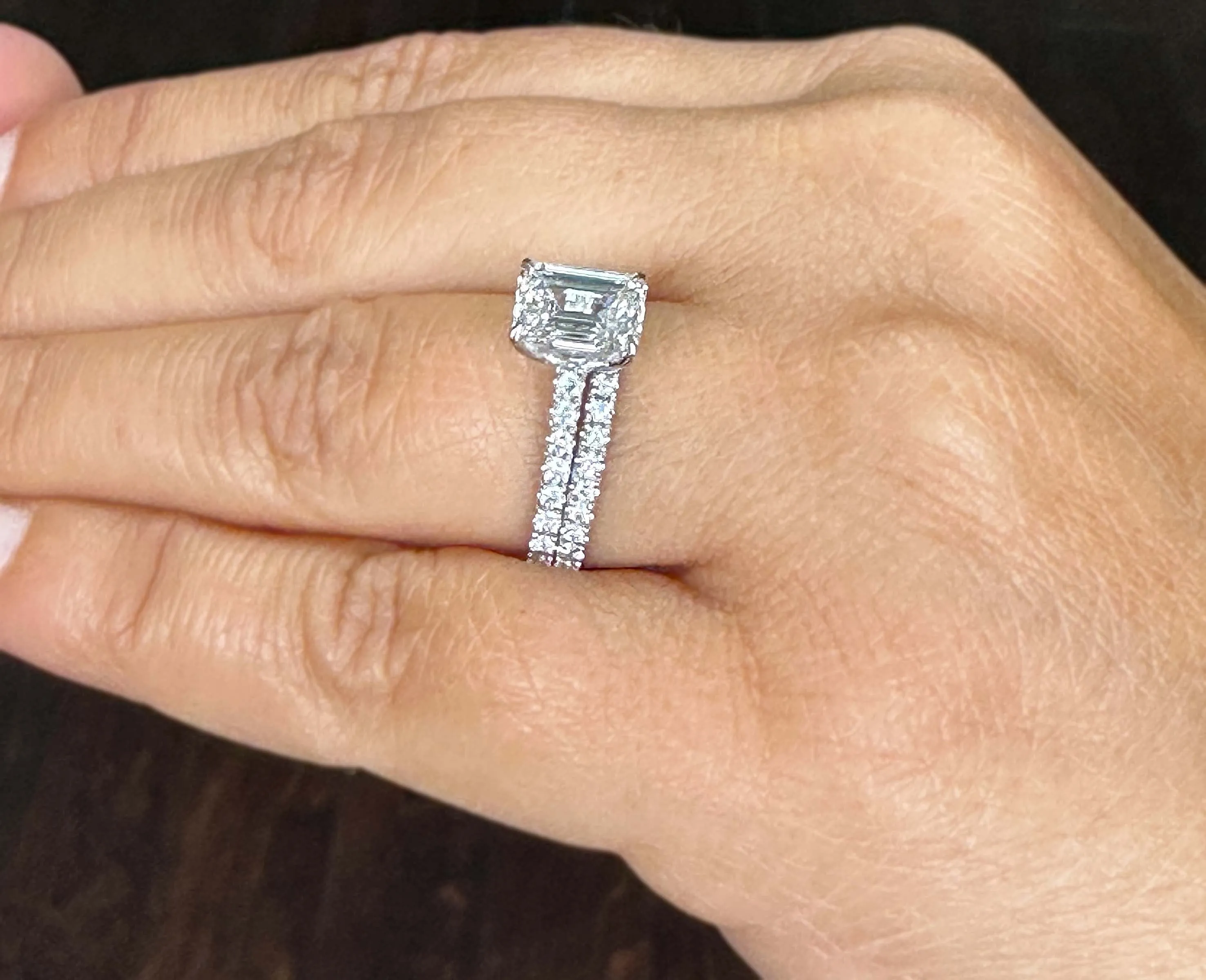 Emerald Cut Moissanite And Round Cut Natural Diamond Engagement Ring And Matching Band 14k Solid White Gold Wedding Bridal Set 2.55ctw