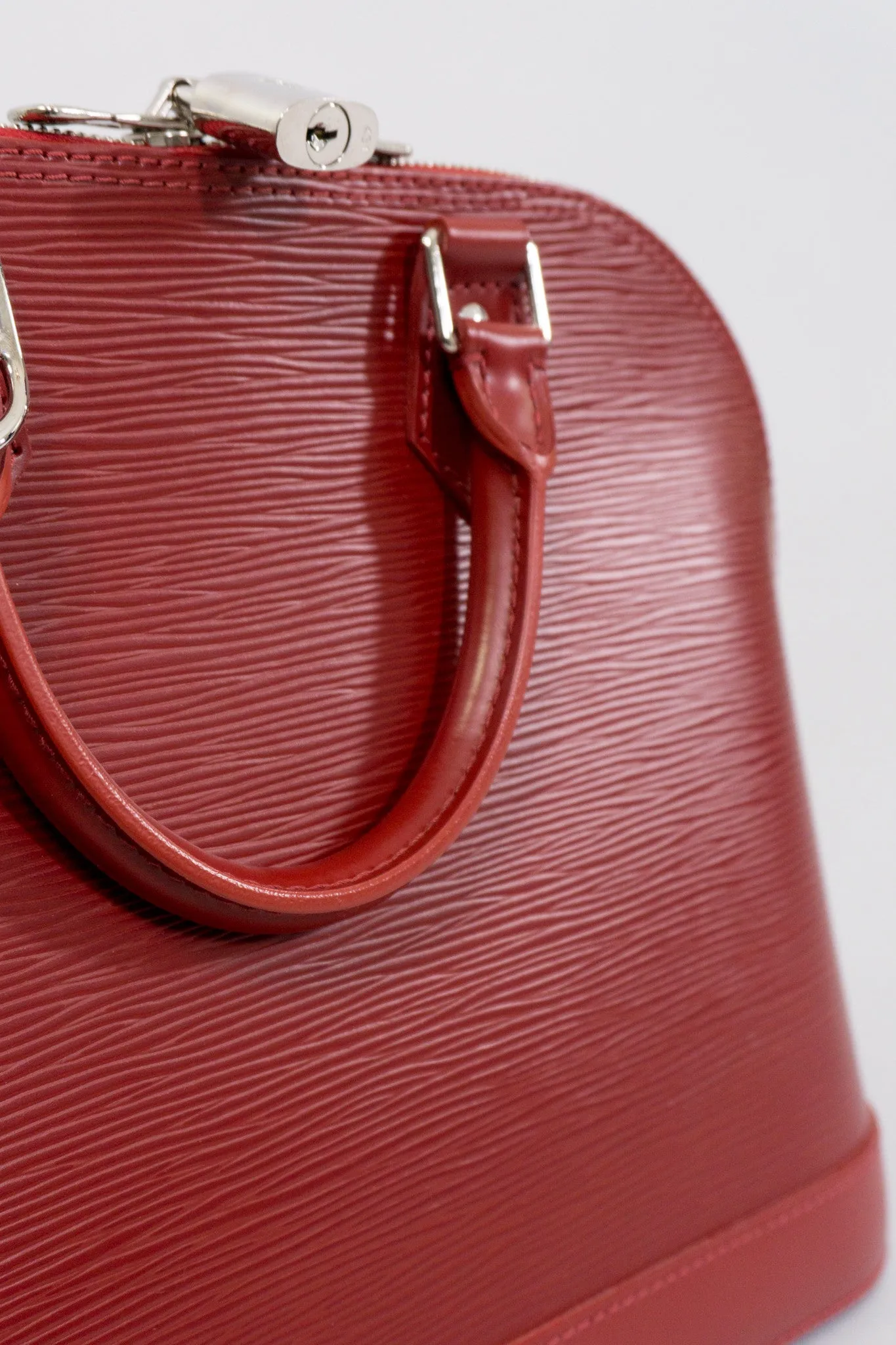 Epi Alma NM Handbag