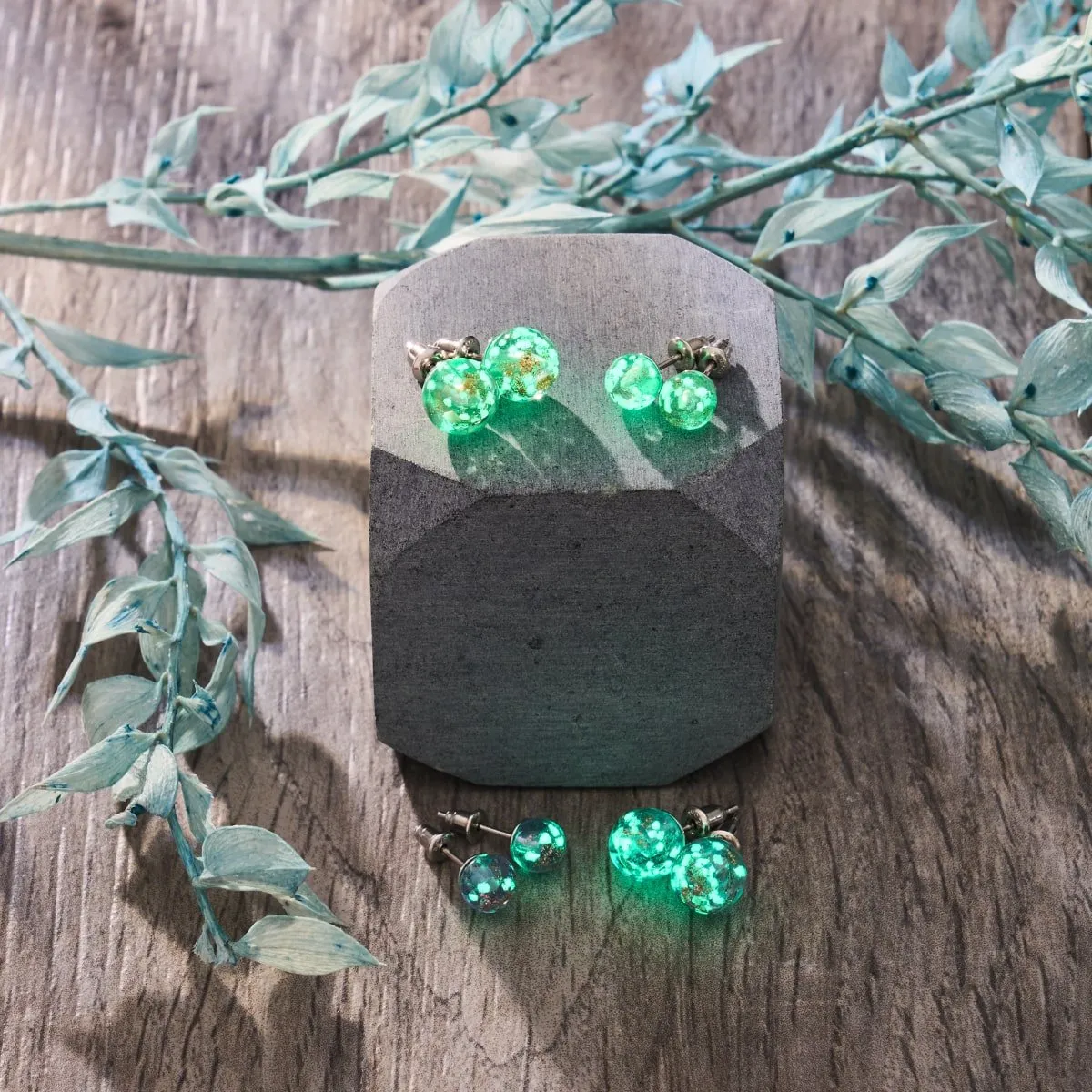 Evergreen | .925 Sterling Silver | Mini Firefly Glass Stud Earrings