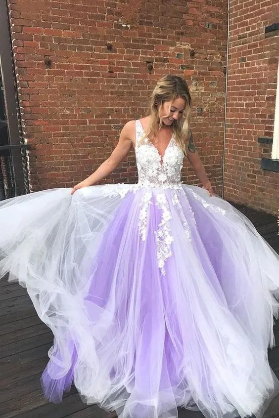 Fashion Sheer Lace Lavender Prom Dress
