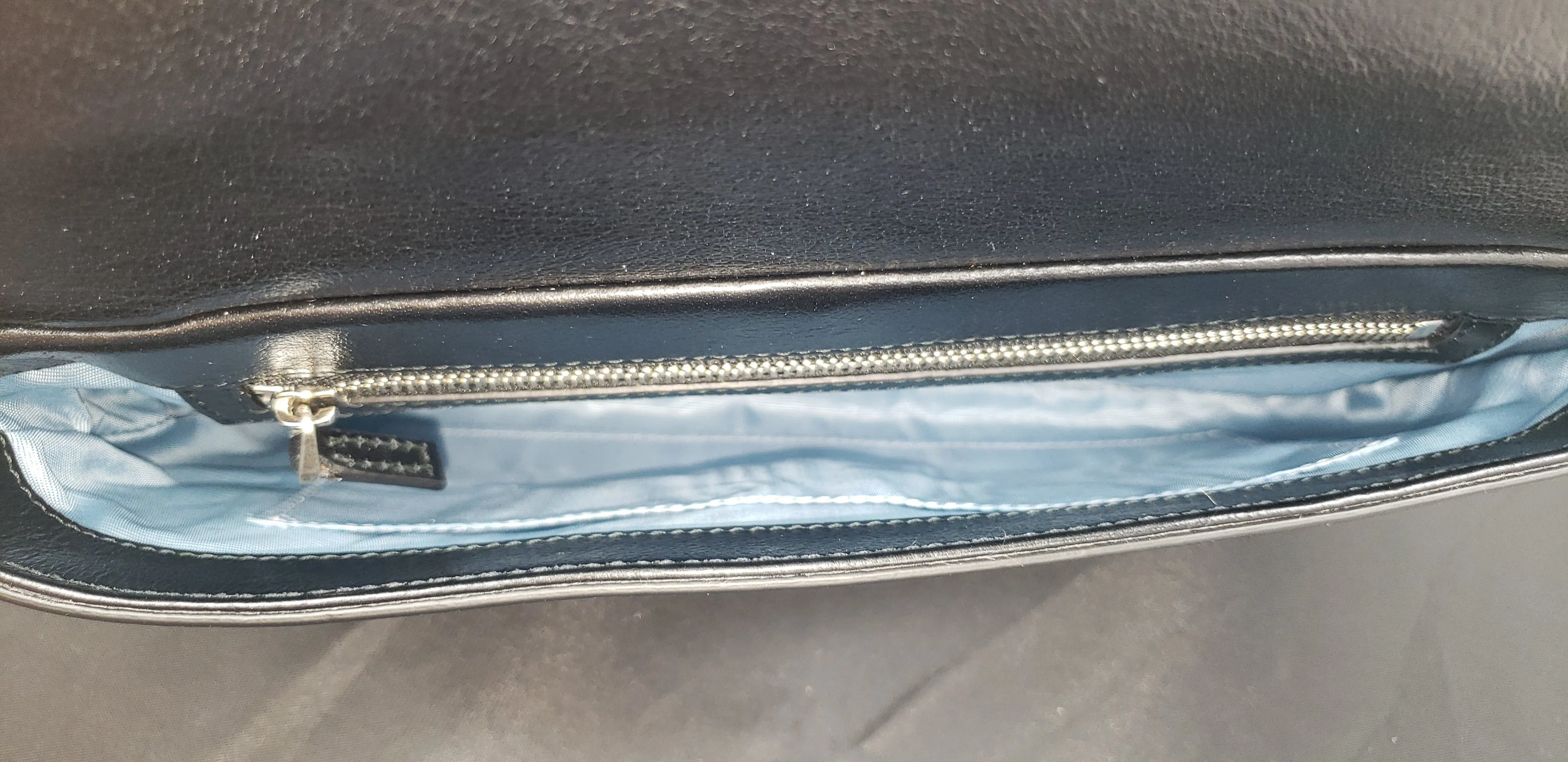 Gucci Thiara Medium Double Envelope Bag Black/Red