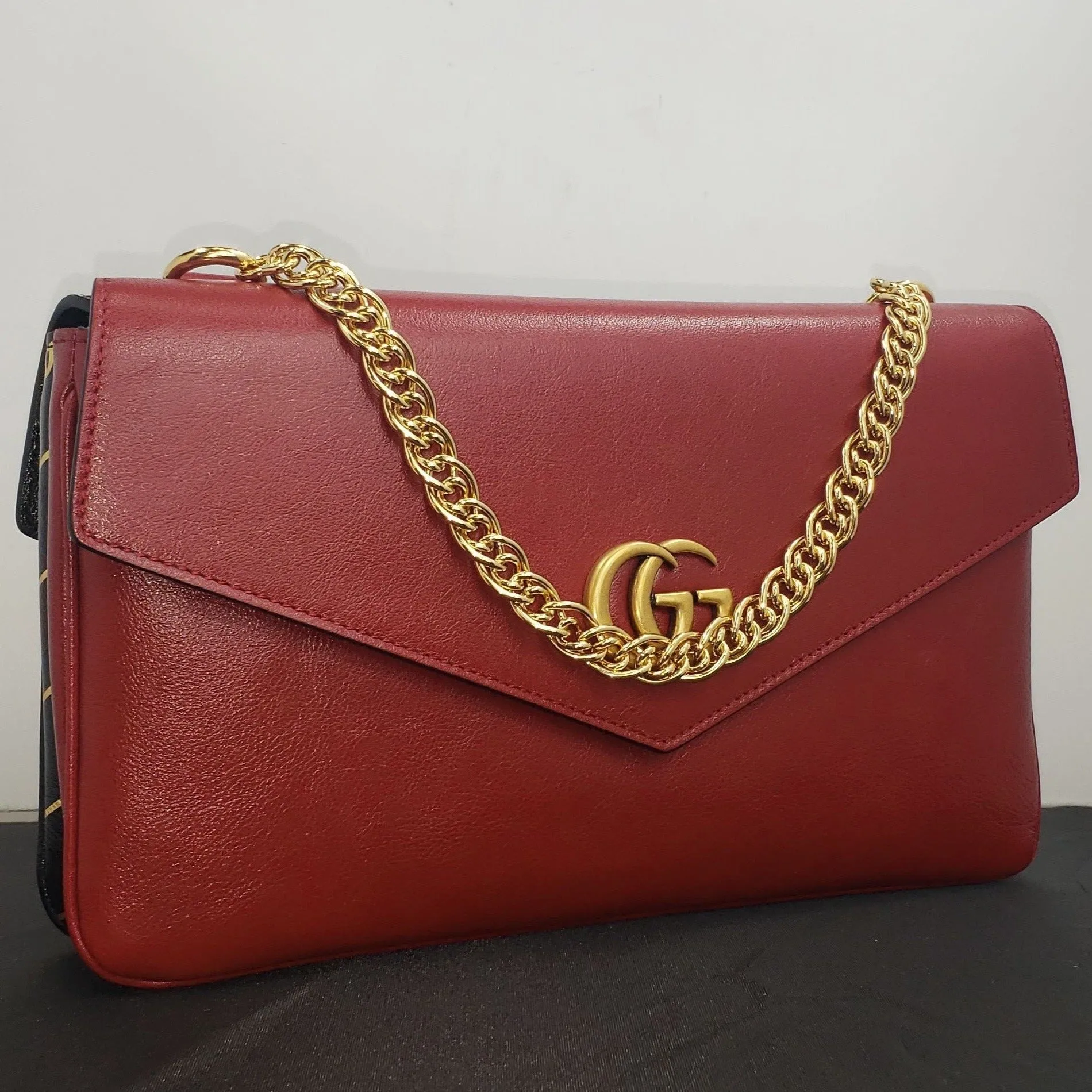 Gucci Thiara Medium Double Envelope Bag Black/Red