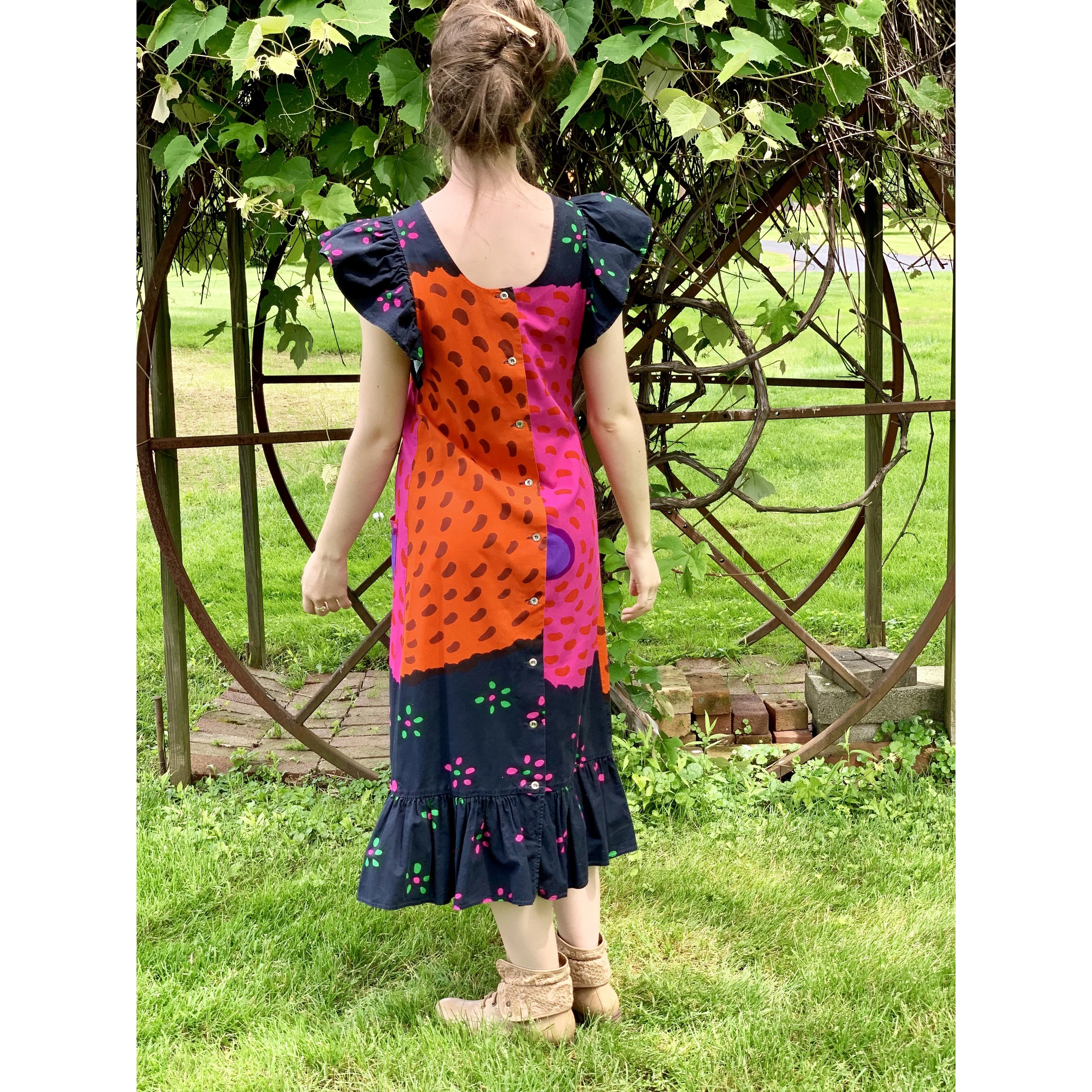 Marimekko ”Semiramis” by Katsuji Wakisaka Vintage Pinafore Dress S Vintage 1975 1970s