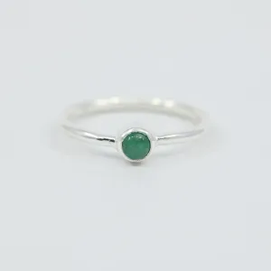 Minimalist Emerald Ring | Sterling Silver | Dainty Green Gemstone