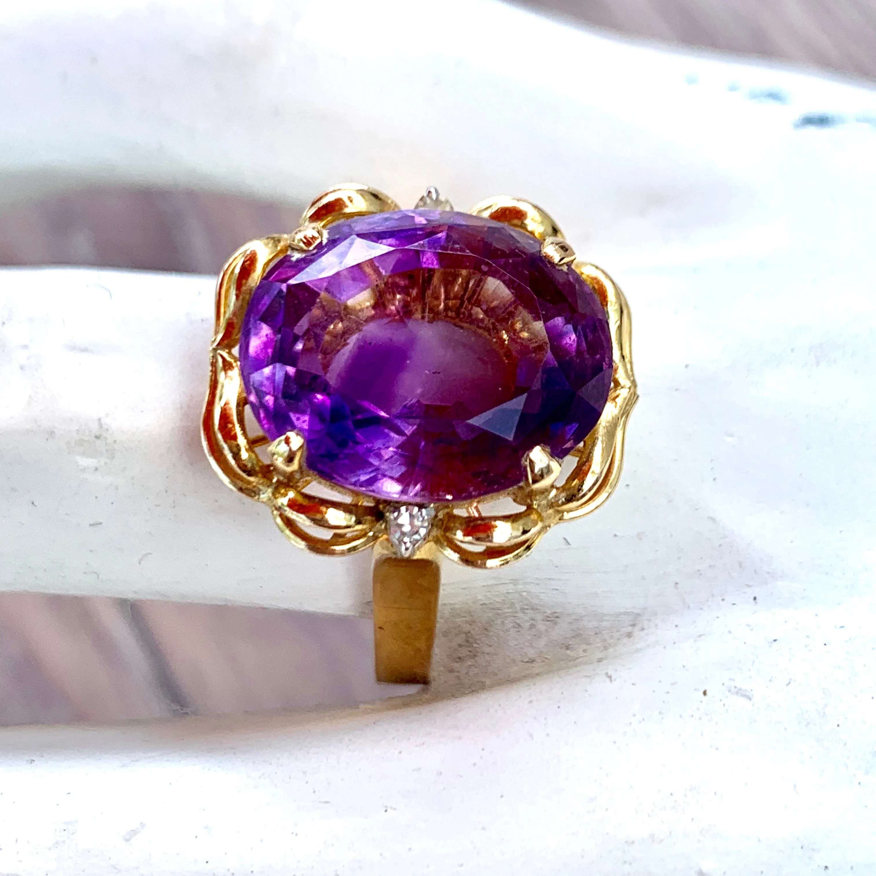Natural Amethyst Diamonds 14KT Gold Statement Ring Ladies sz 10 1960s Vintage
