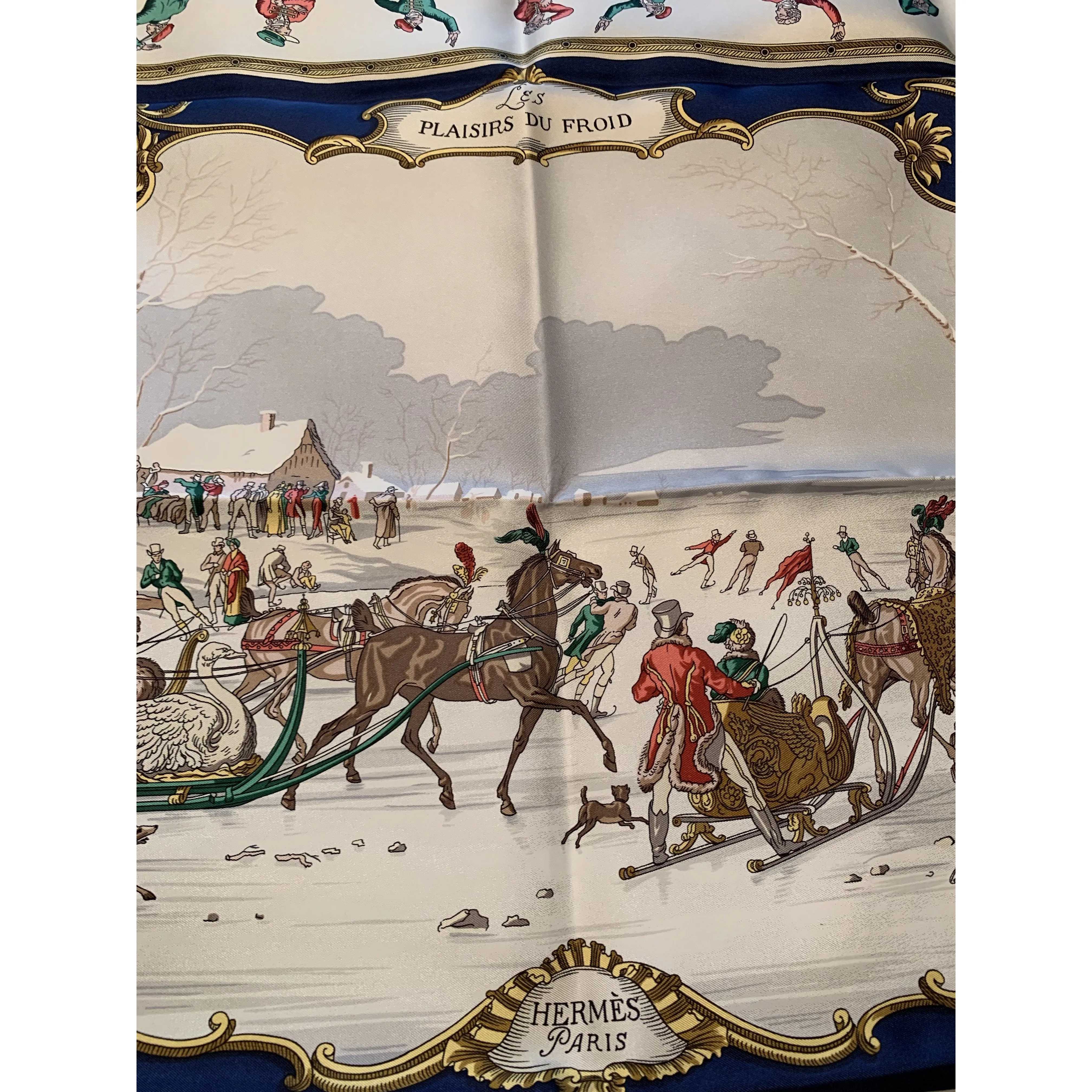 New in box Vintage Hermès Scarf Plaisirs Du Froid winter