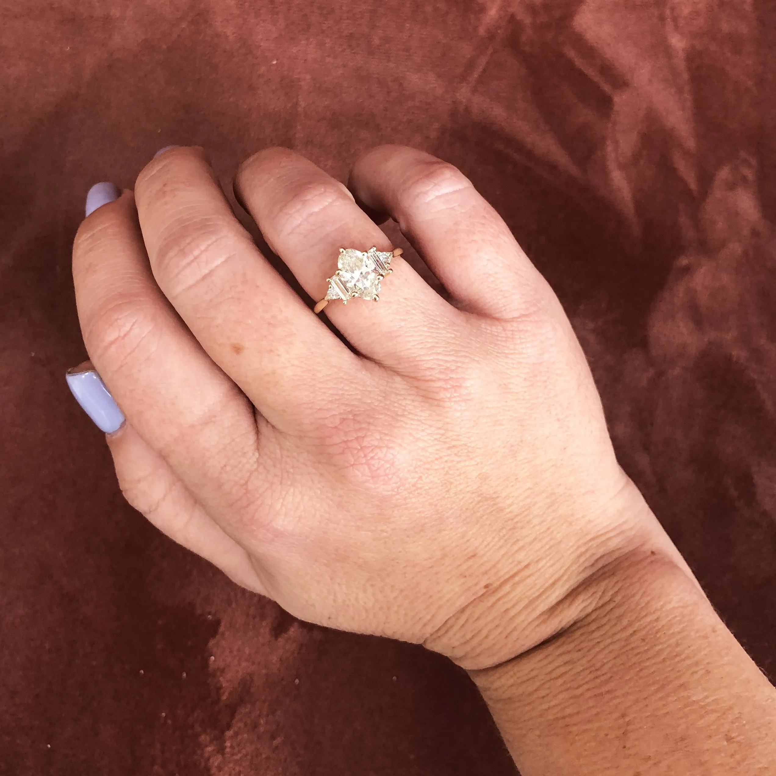 Noor Accent Diamonds Natural Oval  Diamond Engagement Ring