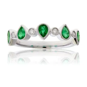 Pear Green Emerald and Diamond Milgrain Band