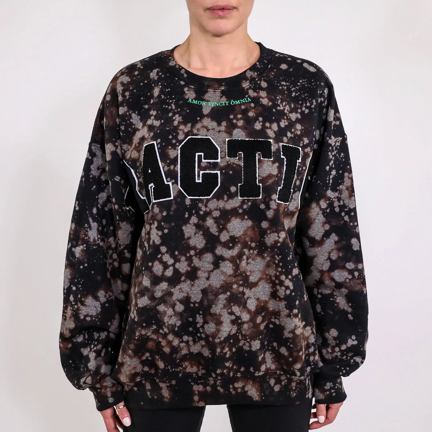 PRACTICE HEAVEN CREWNECK