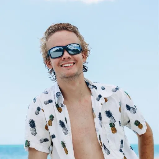 Sierra - Floating Sunglasses