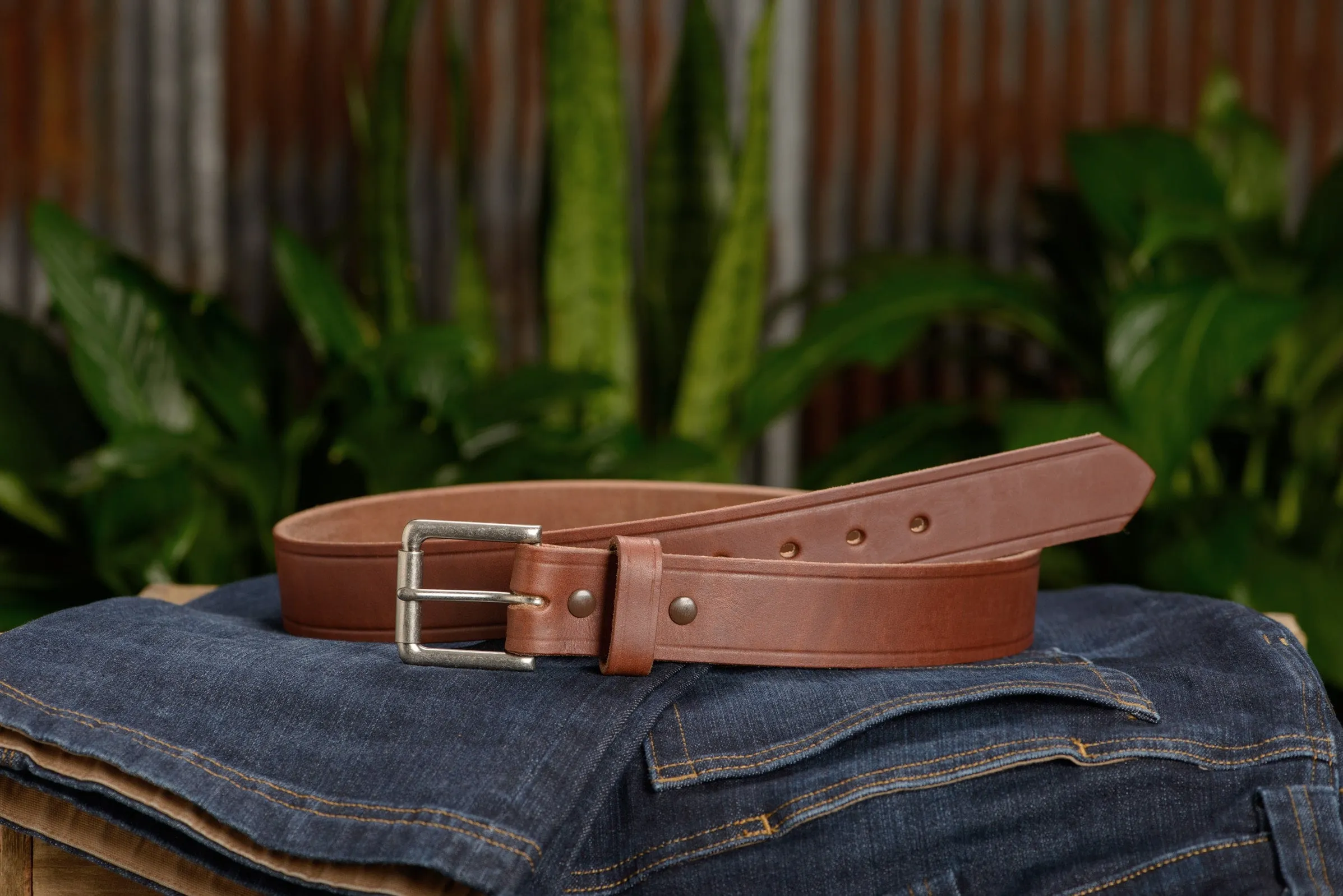The Maverick: Hot Dipped Tan Creased Accent 1.50"