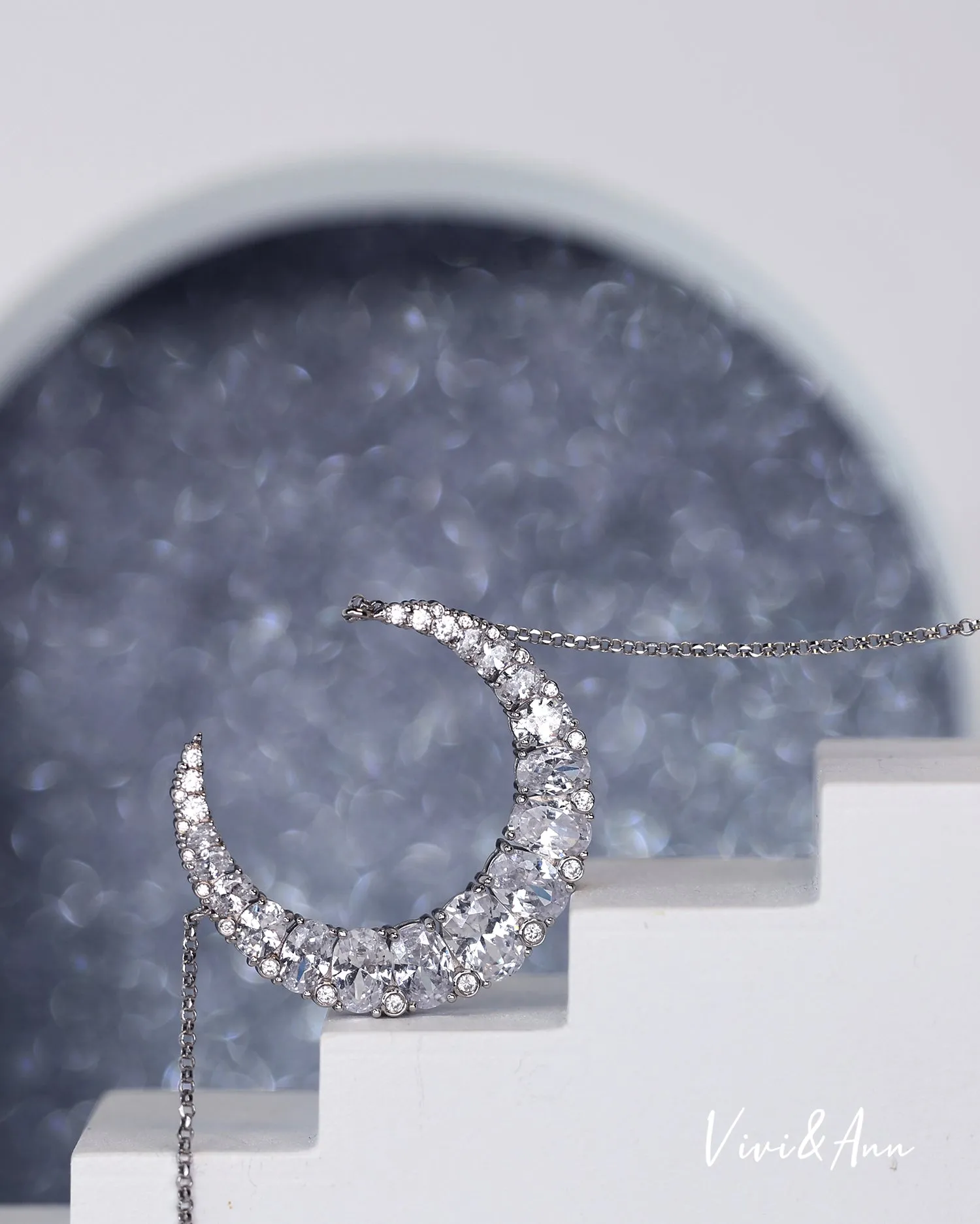 Victorian Crescent Moon Style Necklace