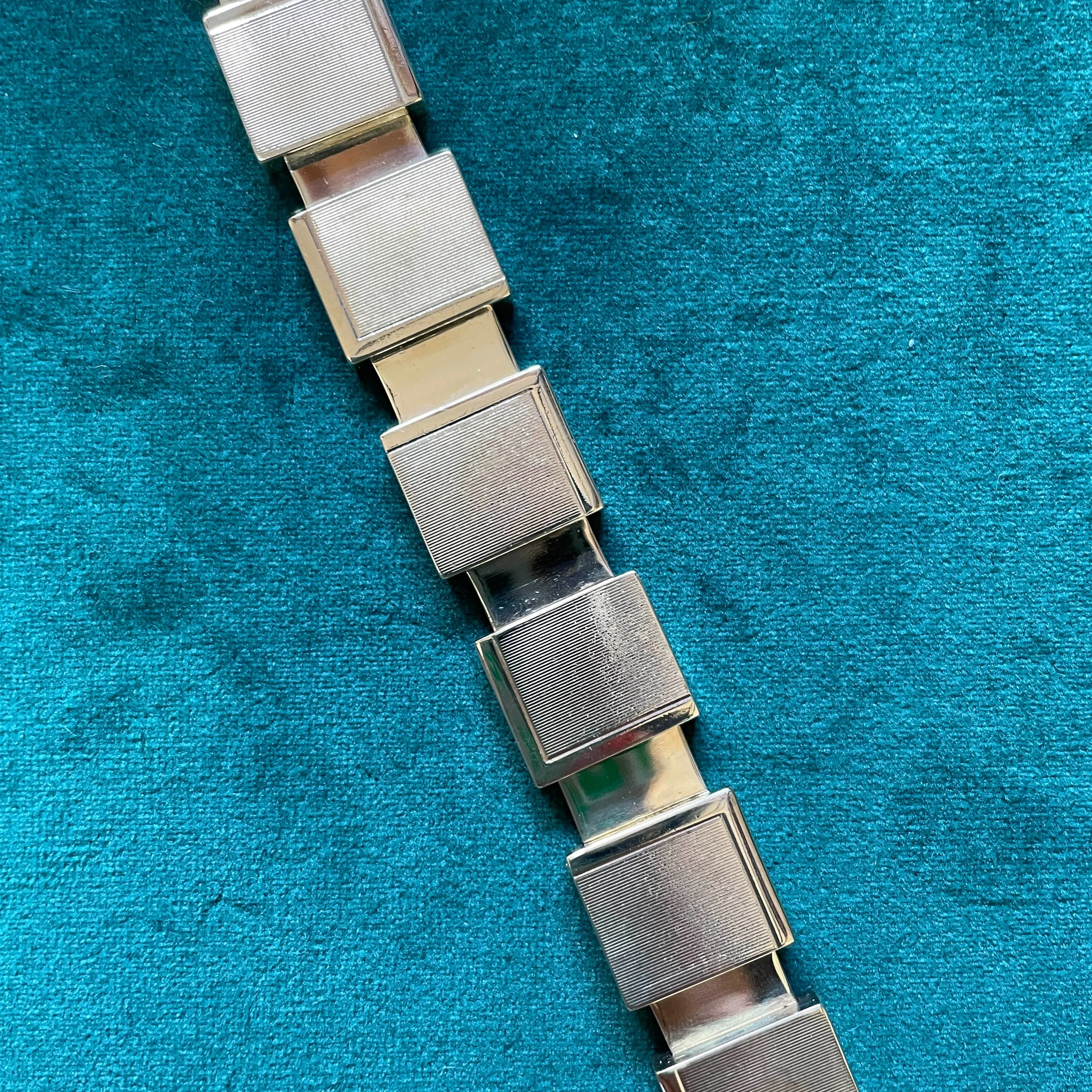 Vintage 14k Engine Turned Square Link Bracelet
