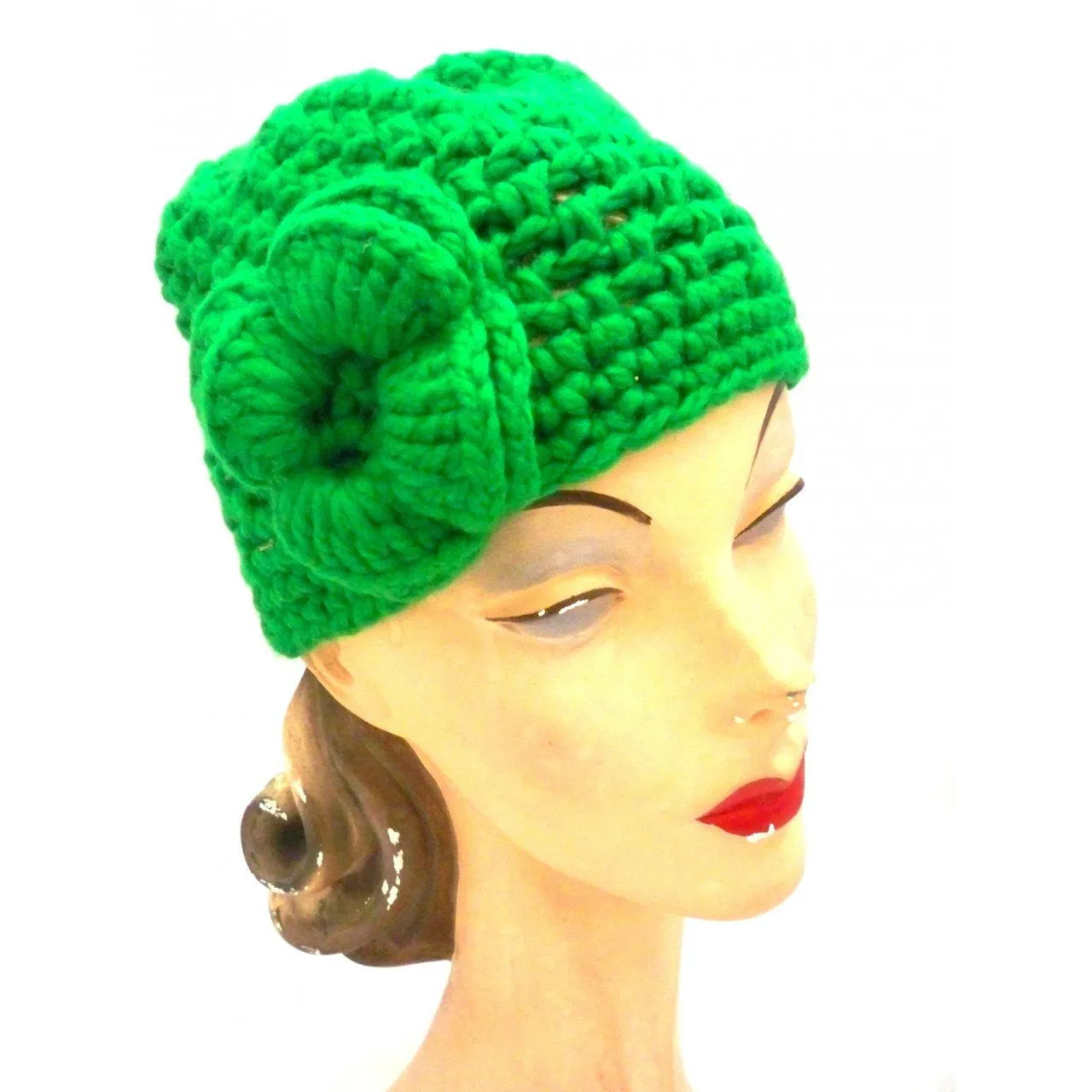 Vintage Cloche Hat 1970s Bright Green One Size