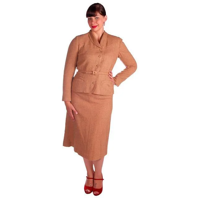 Vintage Davidow Peachy Tan Wool Flecked Suit 1950s 38-29-40