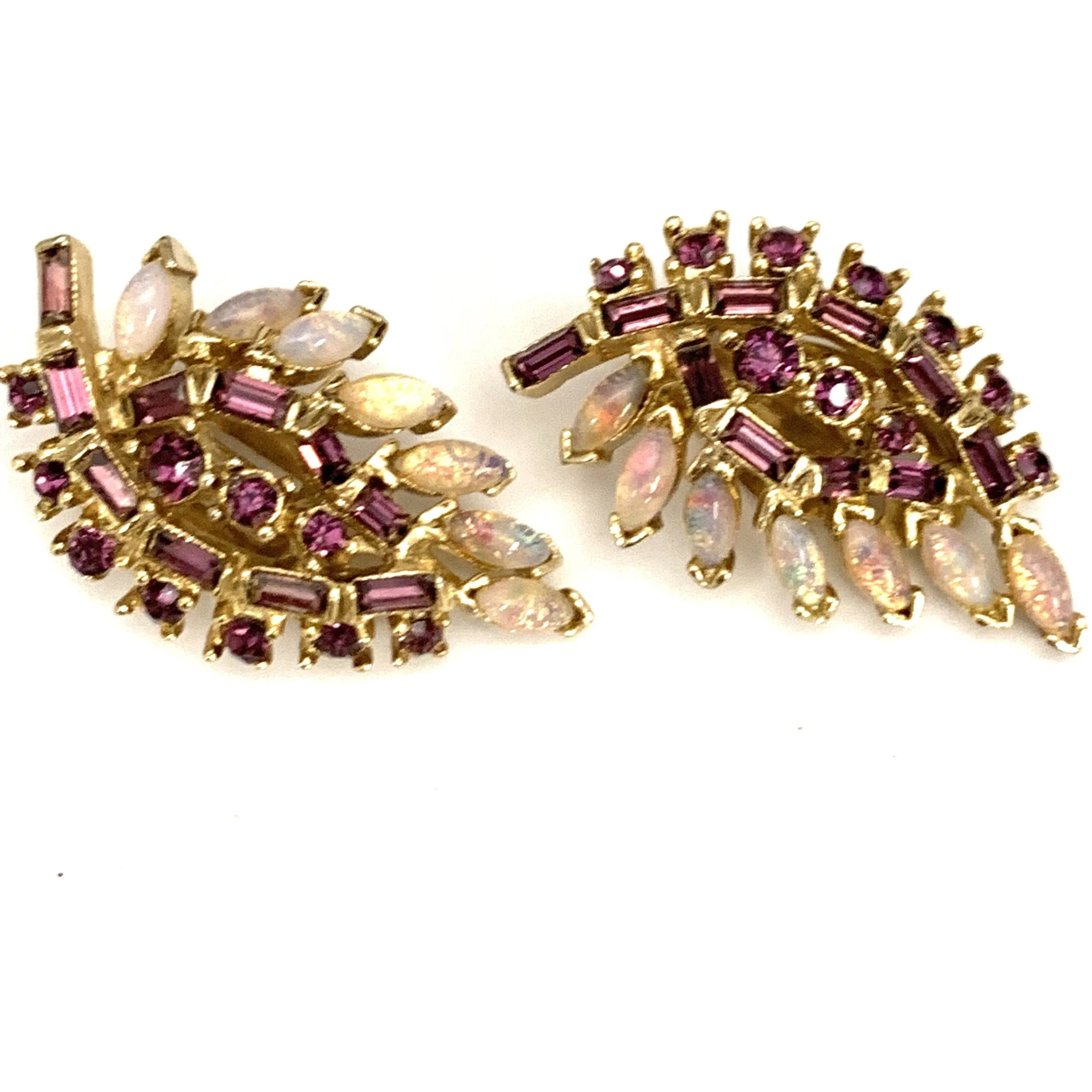 Vintage Earrings Bellini Purple/Moonstone 1950S