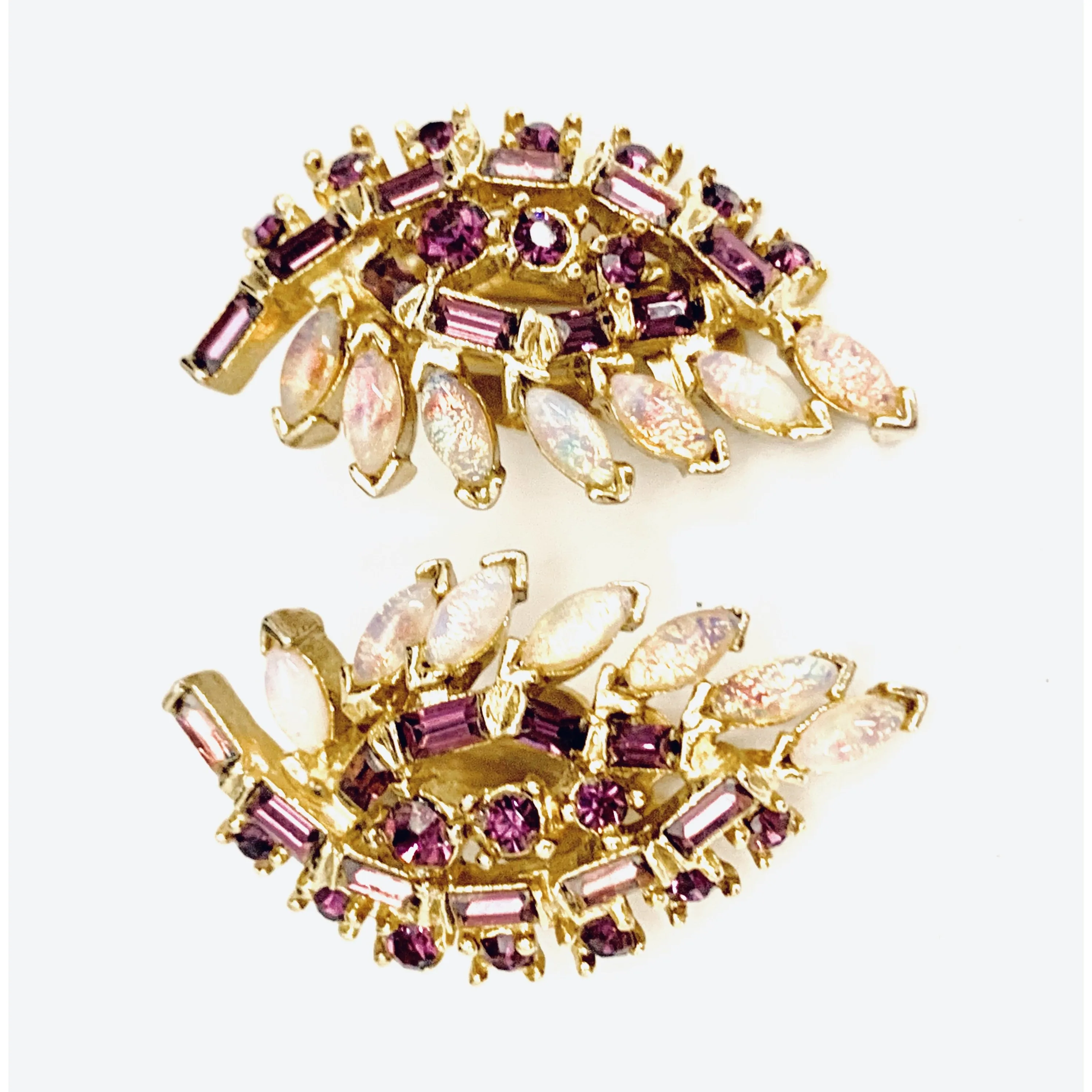 Vintage Earrings Bellini Purple/Moonstone 1950S