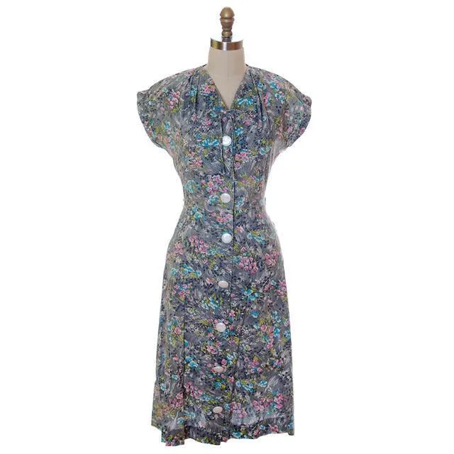 Vintage Housedress 1940s Gray/Lavender Floral Print