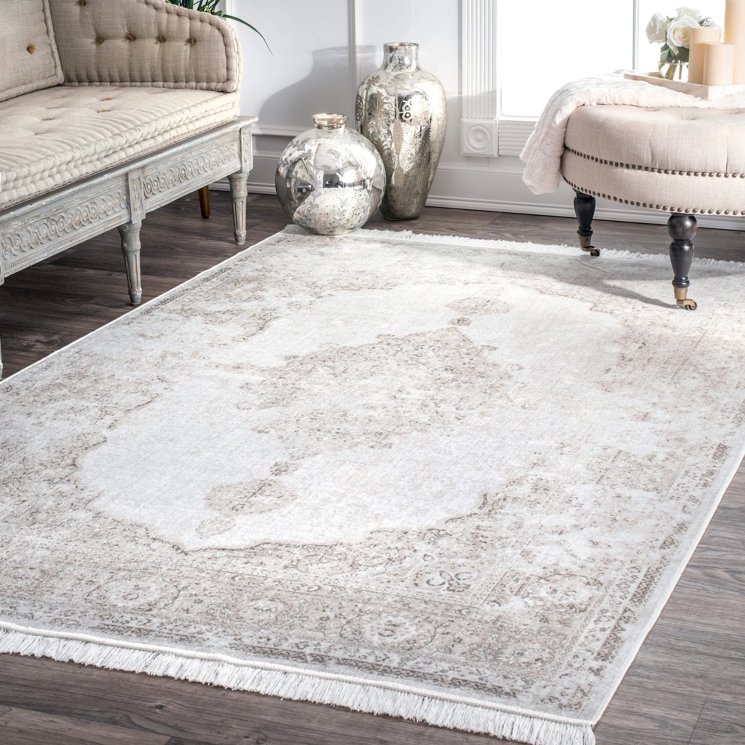 VINTAGE MEDALLION CANTRELL FRINGE RUG