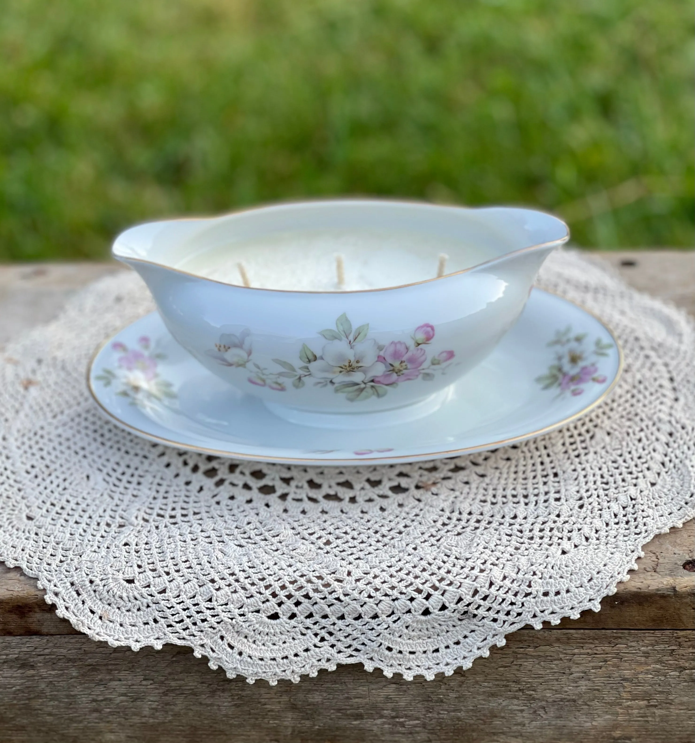 Vintage Vessel Collection ~ Grandmas Kitchen 100% Soy Wax Candle