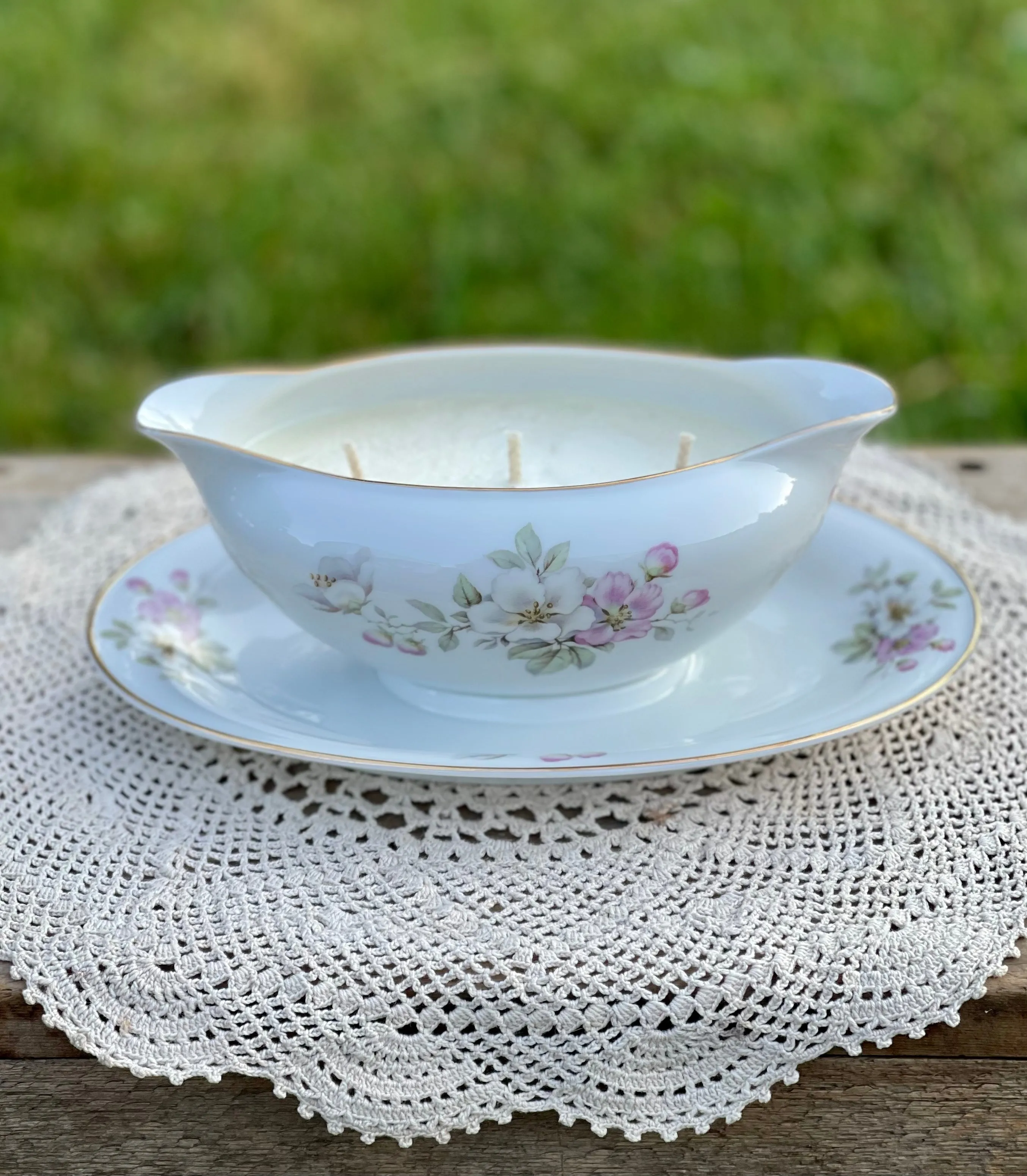 Vintage Vessel Collection ~ Grandmas Kitchen 100% Soy Wax Candle