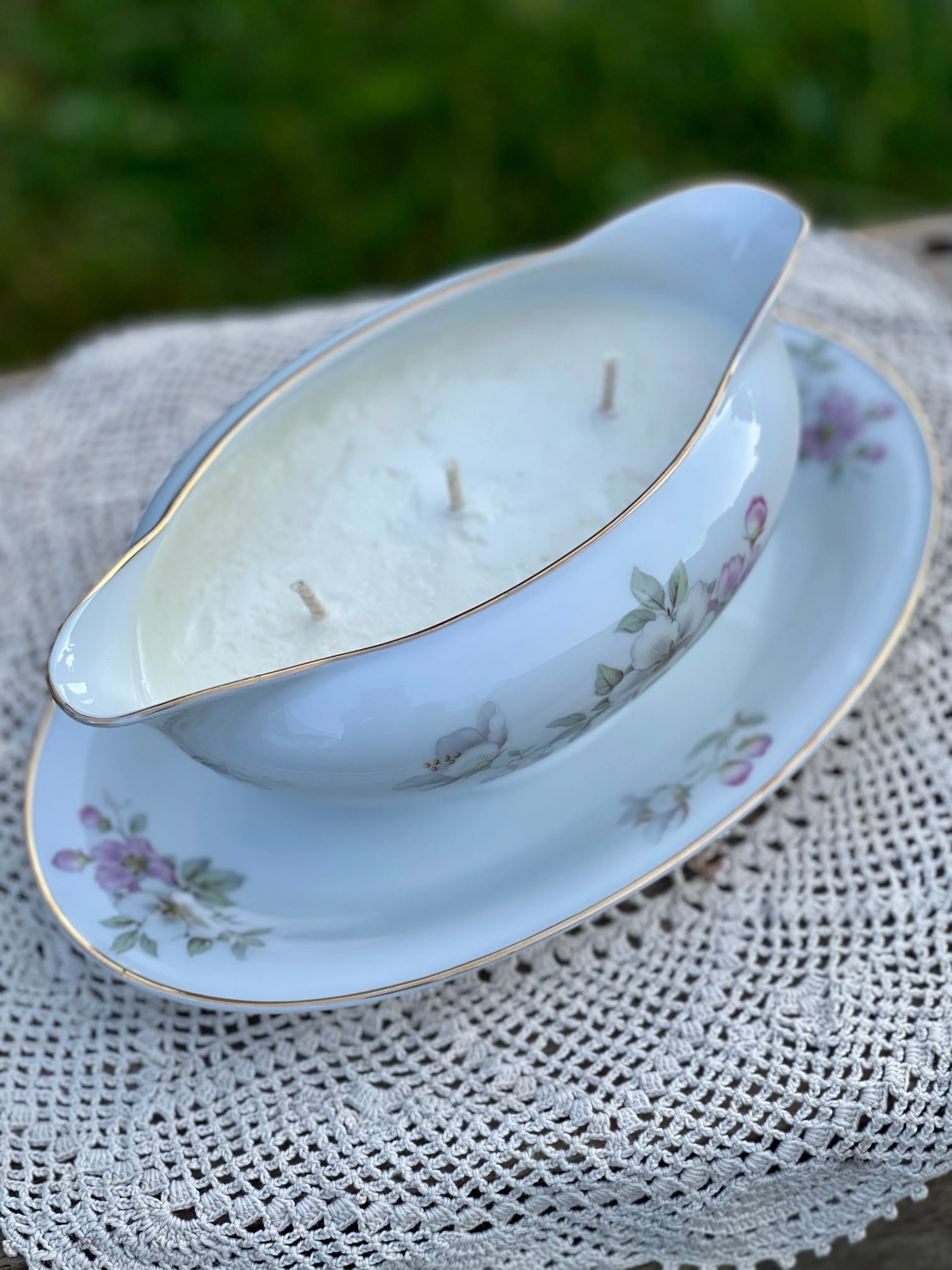 Vintage Vessel Collection ~ Grandmas Kitchen 100% Soy Wax Candle