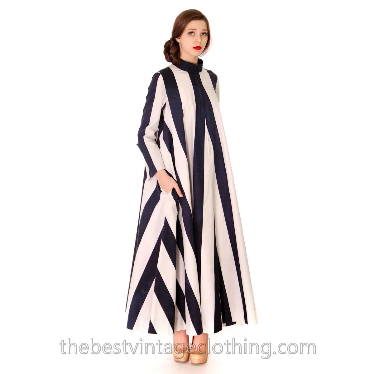 Vuokko Designer Iconic Tent Dress Vintage 1970s  Navy Blue White Huge Stripes Size 40 S M