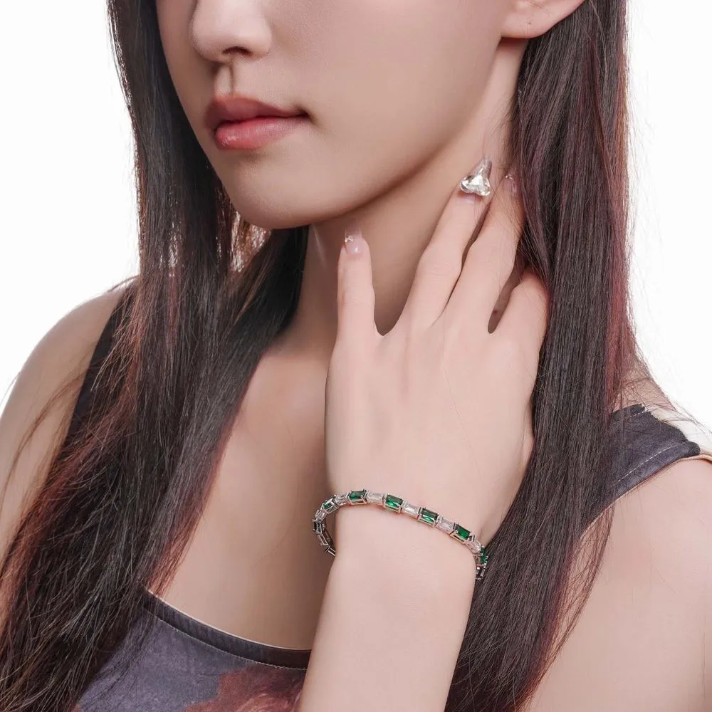 WIC | Emerald T Square Diamond Bracelet
