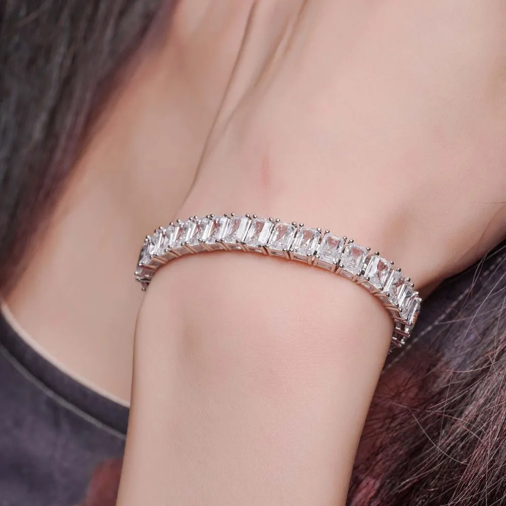 WIC | Emerald T Square Diamond Bracelet