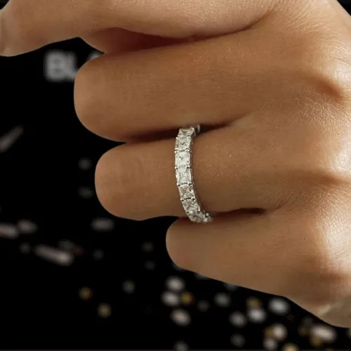 Women's 4PC Stackable Wedding Band Set